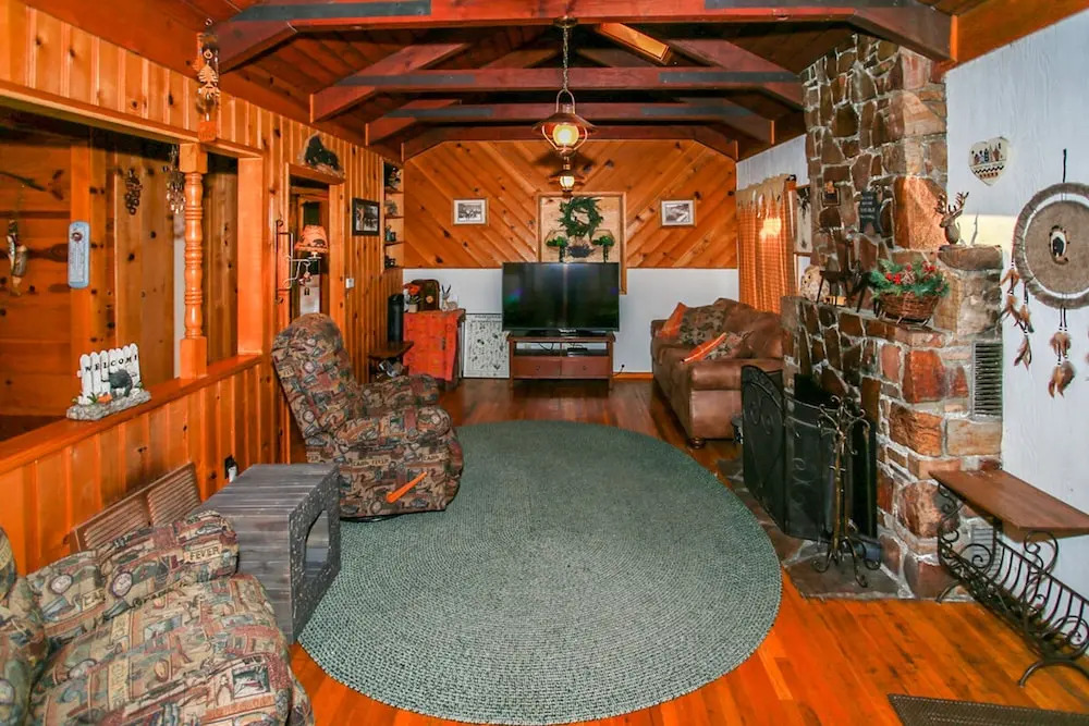 Happy Trails-1870 by Big Bear Vacations