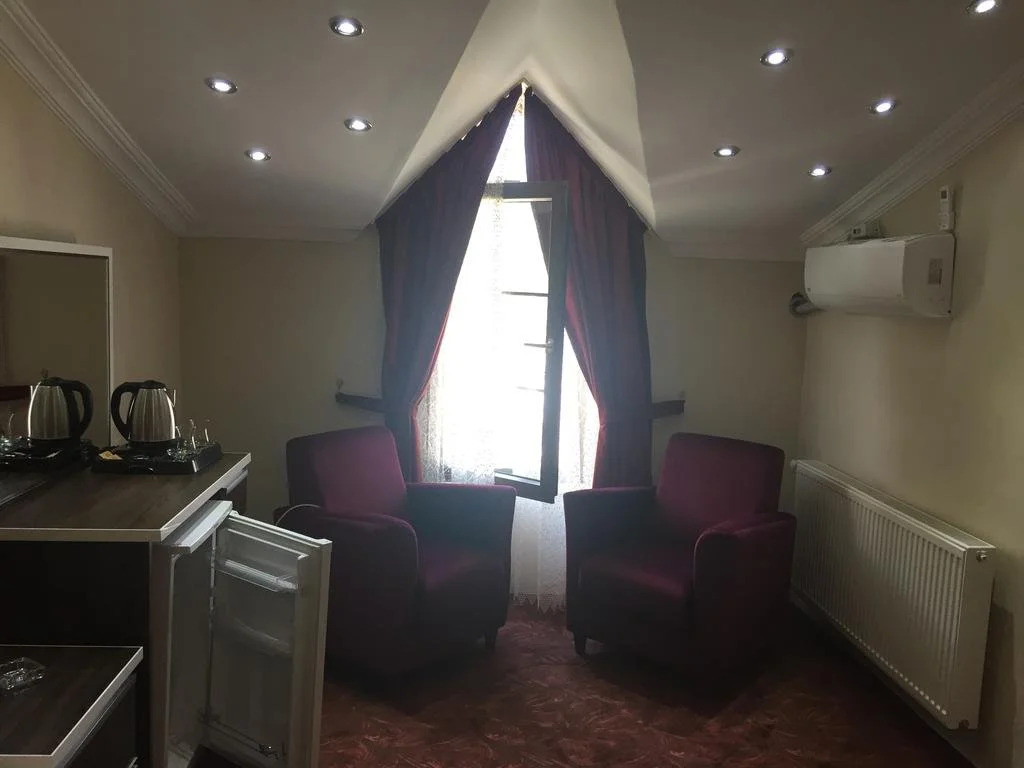 Yanki Otel