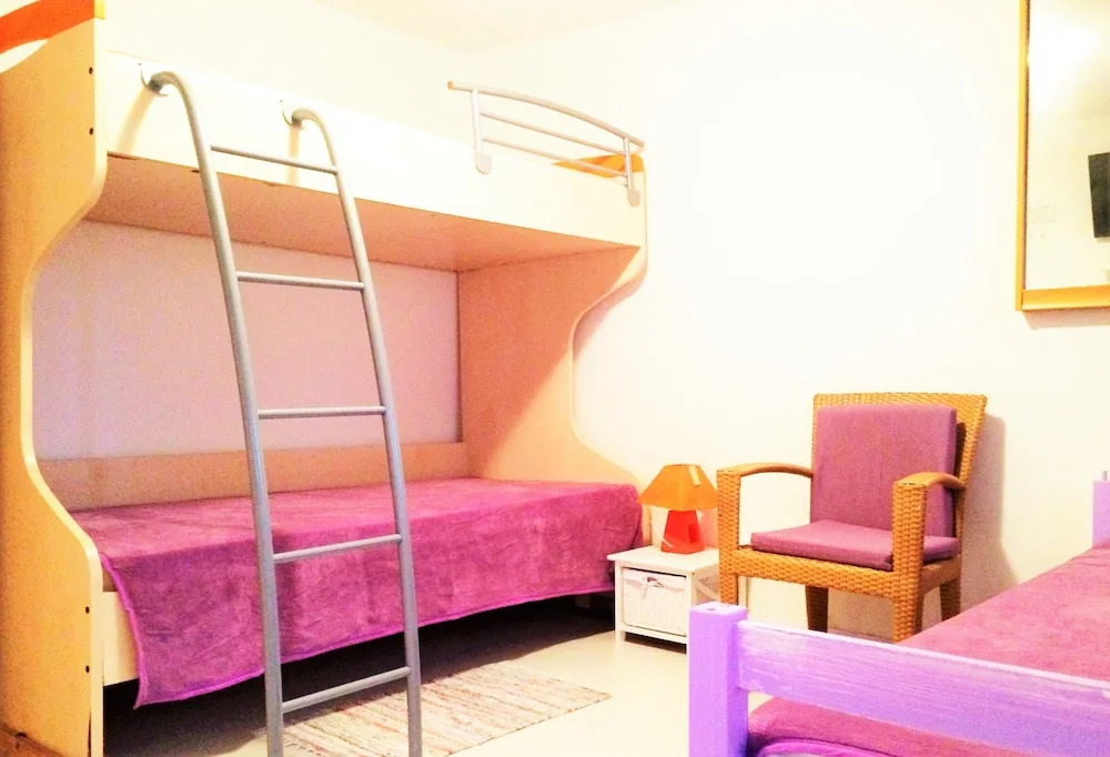 Hostel Kris