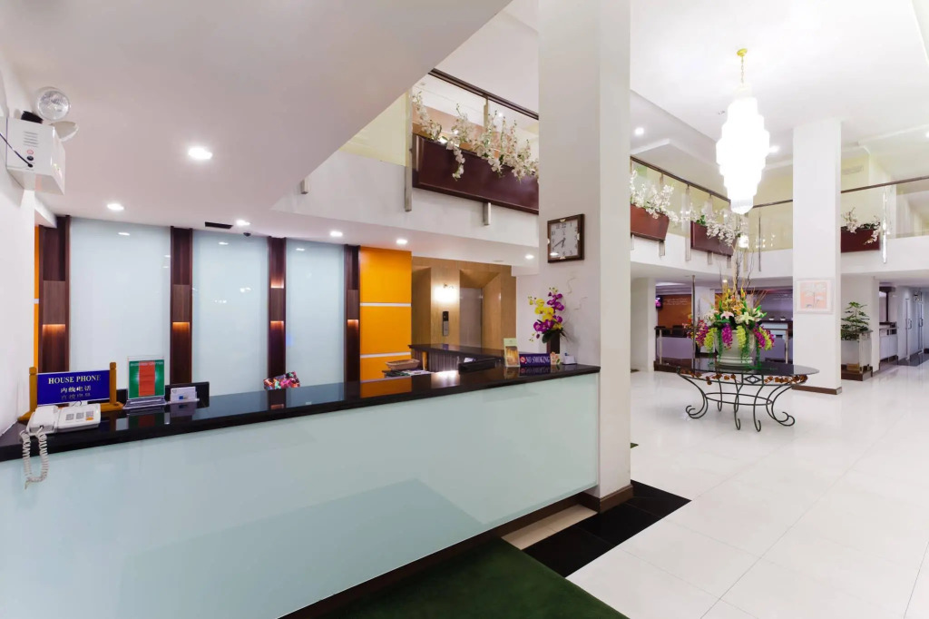 Sunday Platinum Suites