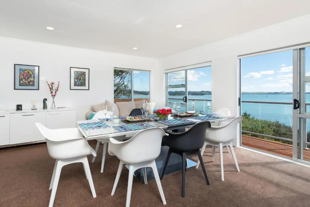 Nelson's Lookout - Russell Holiday Home