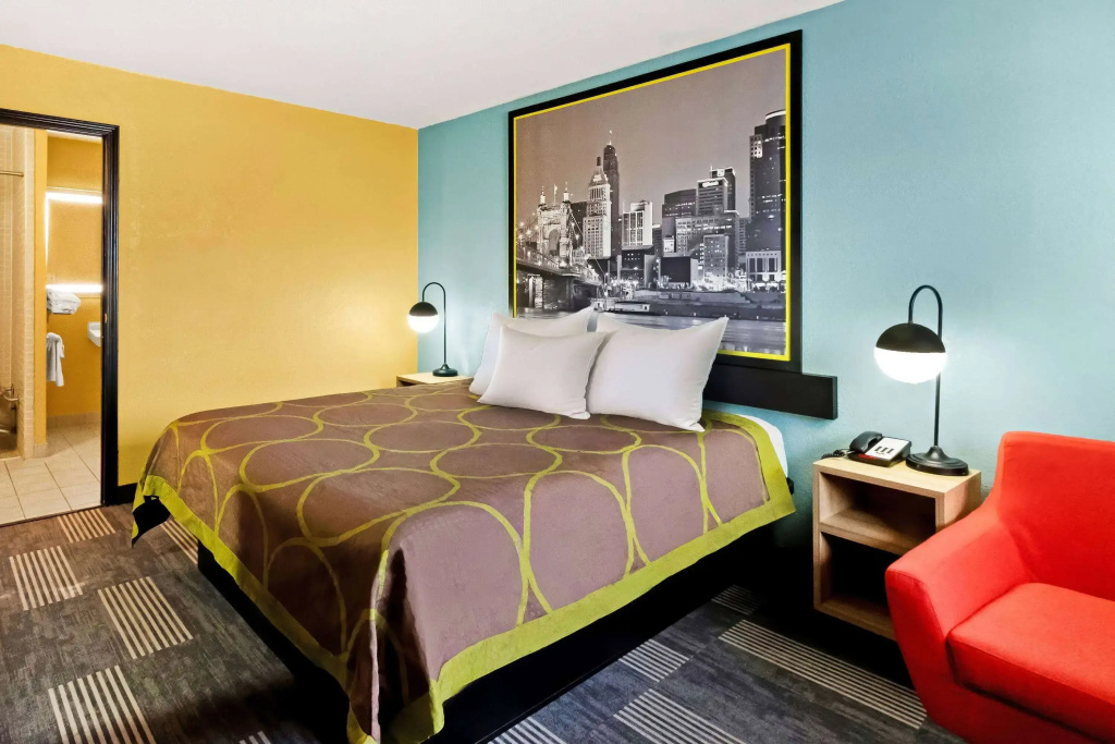 Super 8 by Wyndham Vandalia/Dayton International Airport