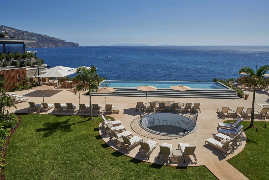 Les Suites at The Cliff Bay - PortoBay