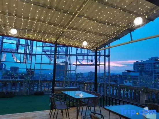 Suiyue Hotel (Yongzhou Ningyuan Jiuyi Times Square)