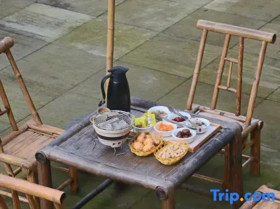 Yongchuan Qishanli · Chinese Courtyard View Homestay (Huangguashan Rural Tourism Area)