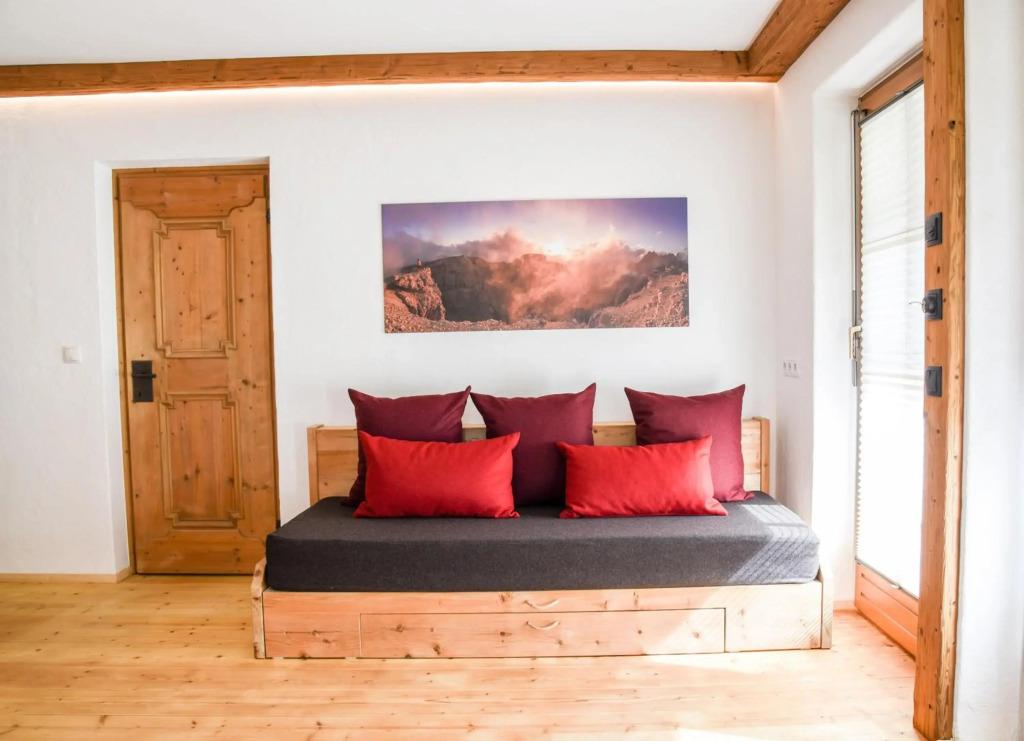 Rocca Apartments