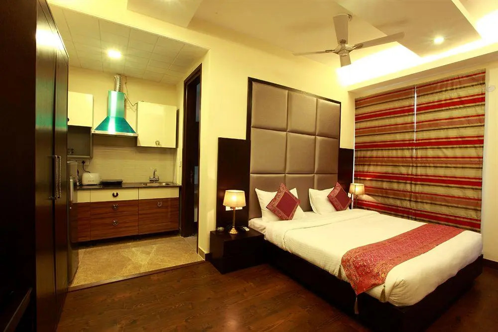 Jasola Suites And Apartments