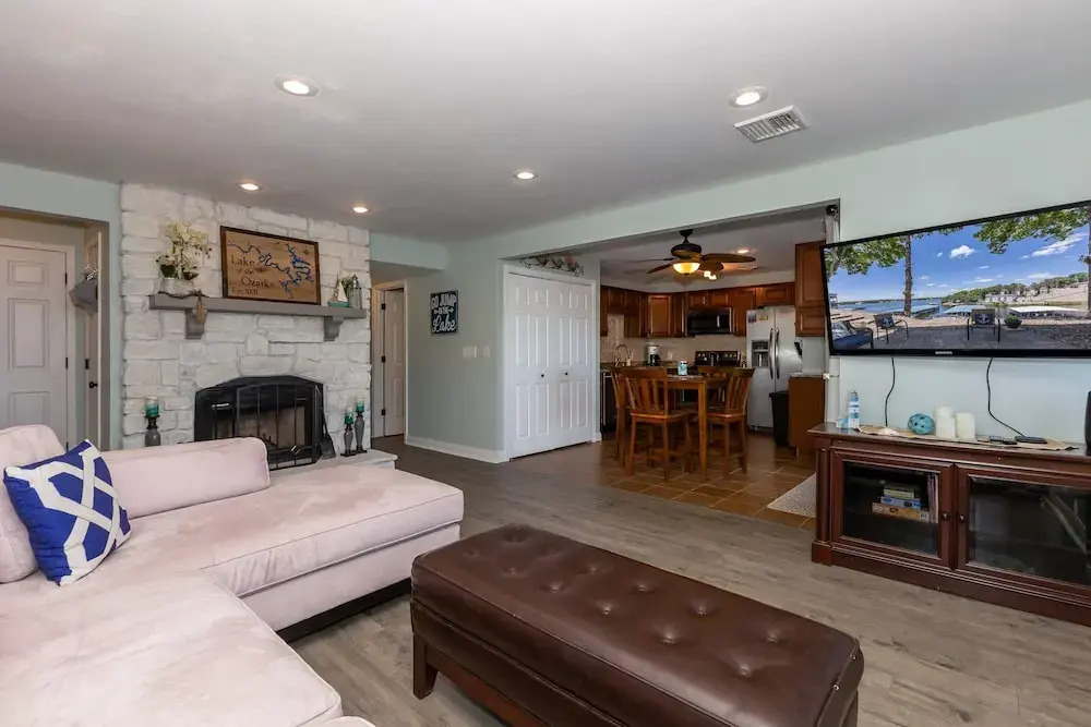 Pet-friendly Condo at Mm-19 w/ Boat Slip & Lake Views