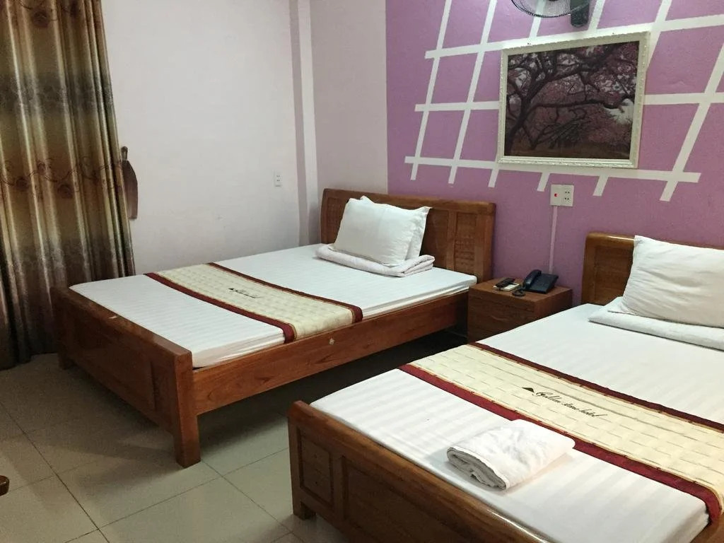 Golden Stone Hotel