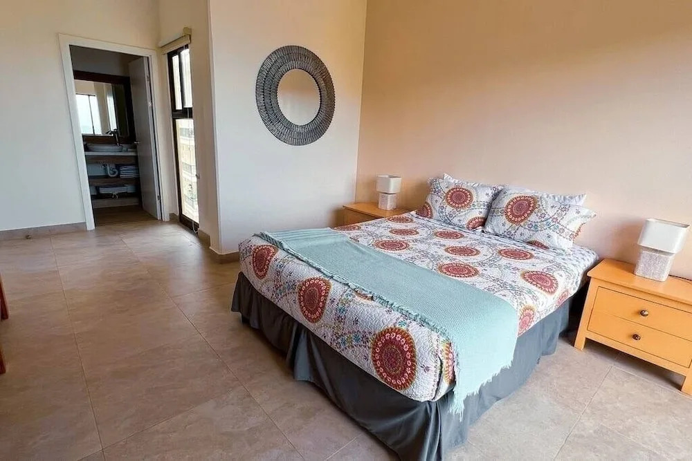 Elegant Oceanview Penthouse - Steps from Jaco Beach & Nightlife