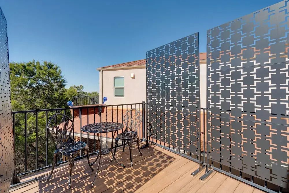 Stylish Apt Near Lake Travis w/ Entertainment