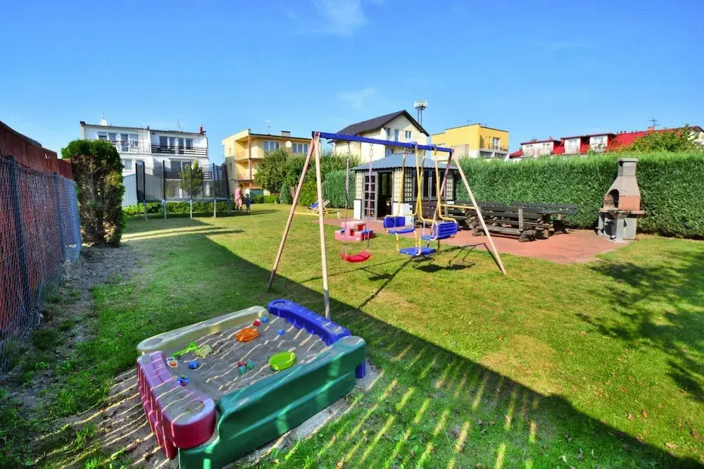 Große, komfortable Villa mit privatem Garten