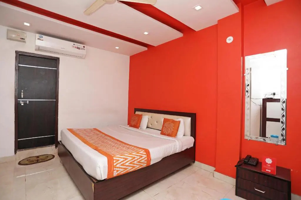 Oyo Flagship Bridge View Hotel