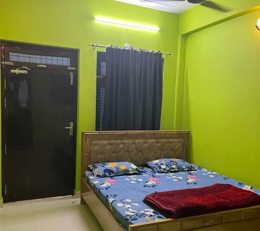 Shree Raj Homestay AC Room