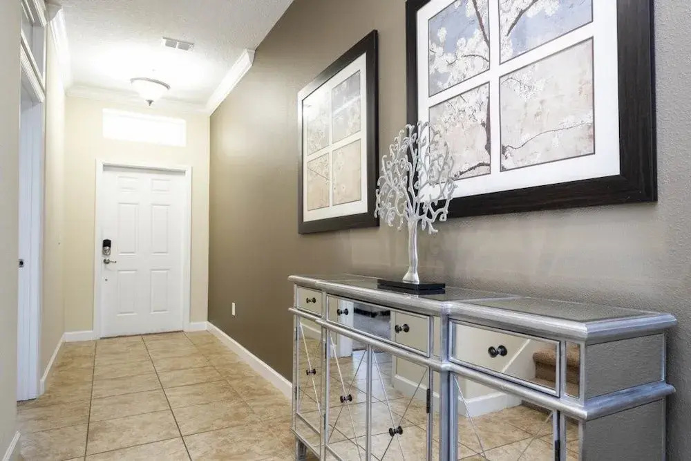 Family Pool Home Near Disney!! Modern Decor, Bbq ,resort W/ Tons Of Amenities! 6 Bedroom Home