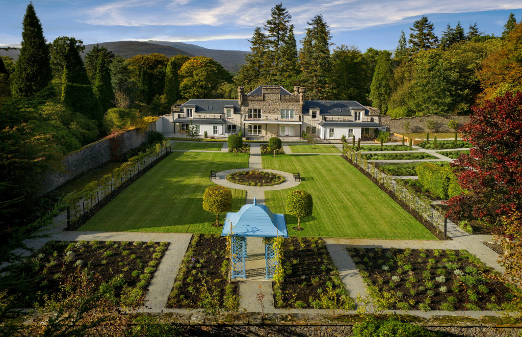 Inverlochy Castle