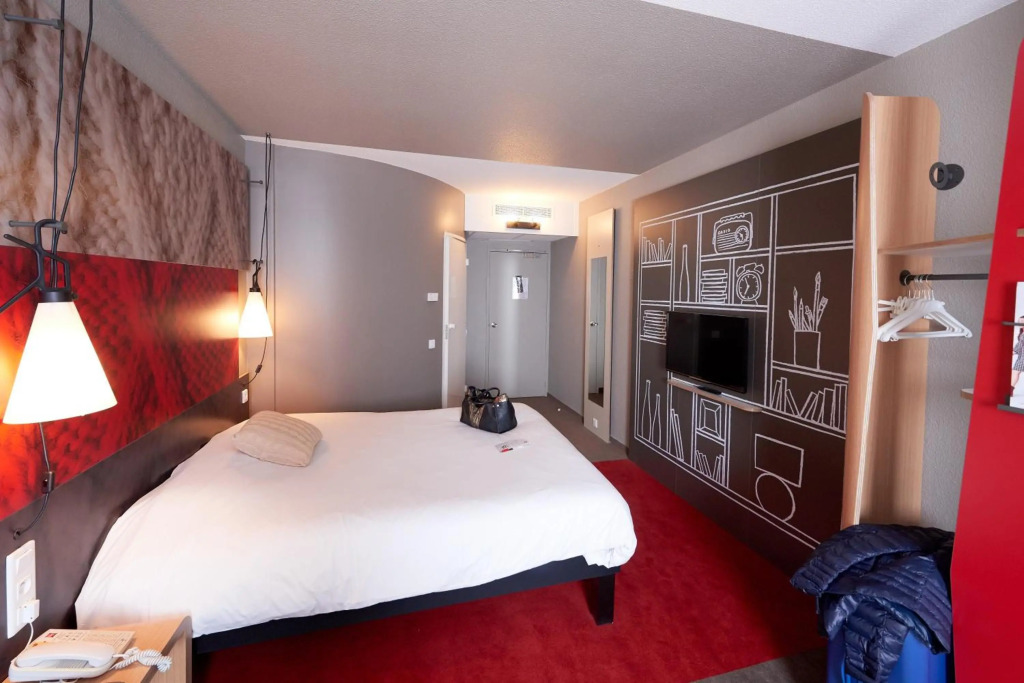 ibis Cholet