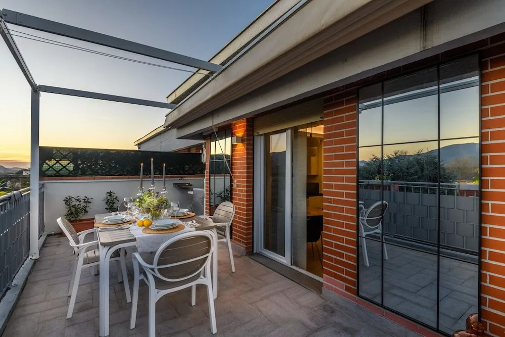 The Sunwall Loft in Lucca