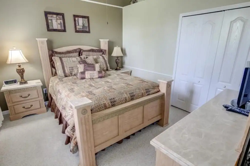 Ron's Highlands Reserve 5 Bedroom Home by Redawning