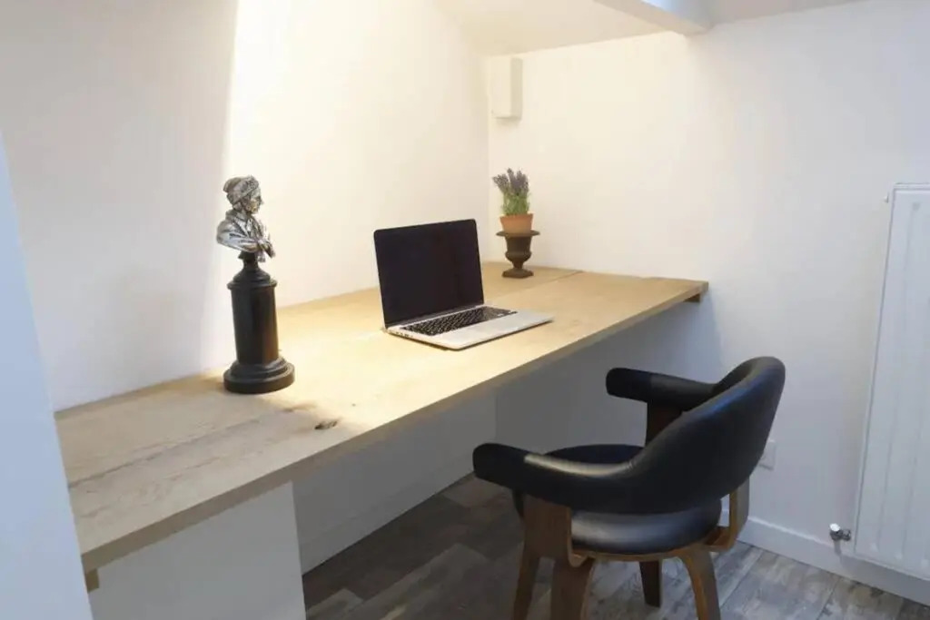 Reims Centre : appartement lumineux et atypique 46, Place d'Erlon