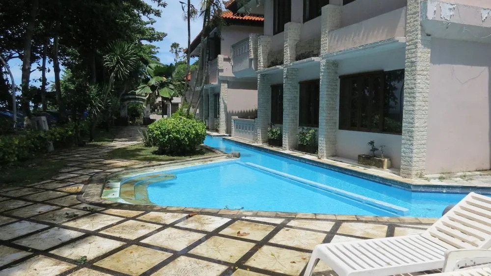 Beachfront Suite Alit
