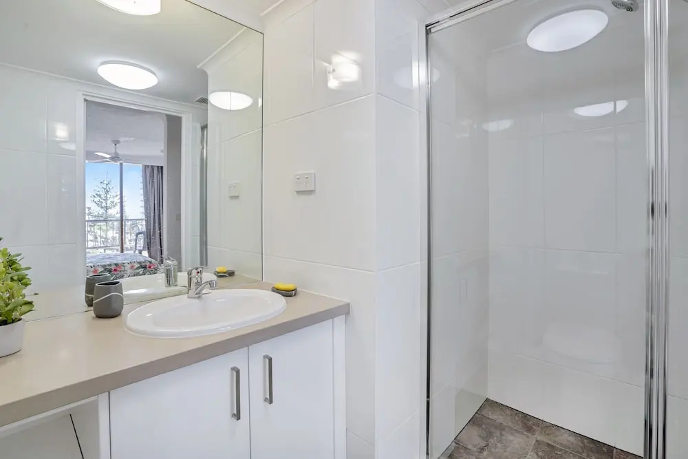 Terrific Location, Large 2BR, 2 Bath Apt