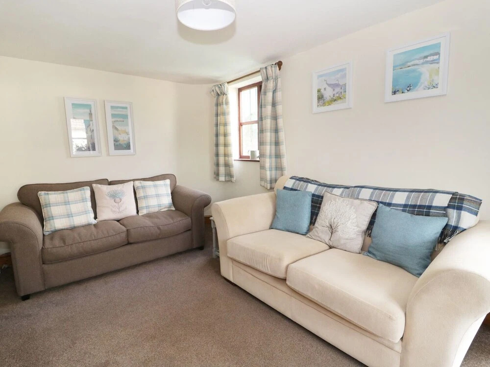 2 Wisteria Cottages, Chard