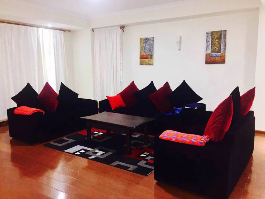 Geomara Wood Ave Park Apt 34