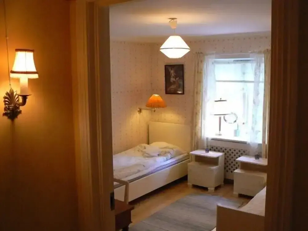 Garvaregården Hotel , B&B och Café
