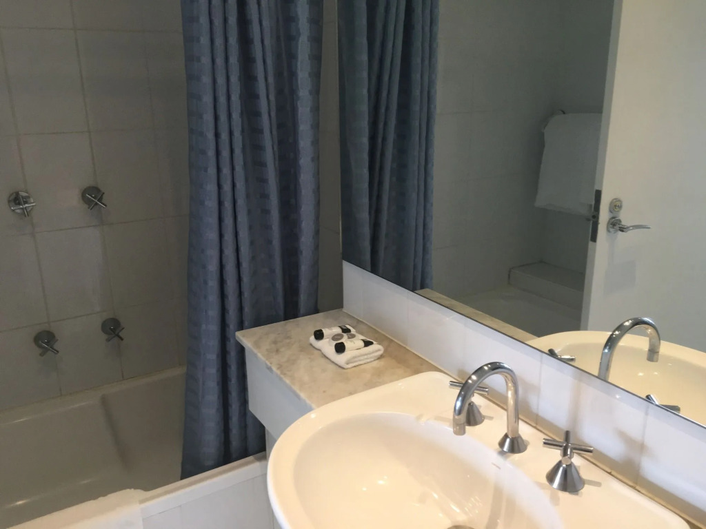 The Coogee View Beachfront Serviced Apartments