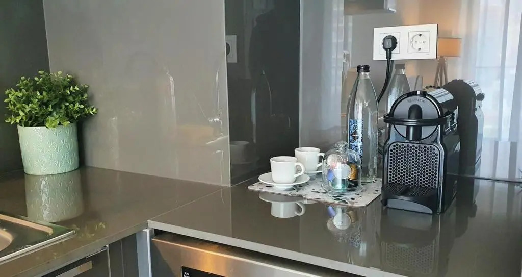 Stylish, cozy 1bd apartment Nespresso/Wifi/AC