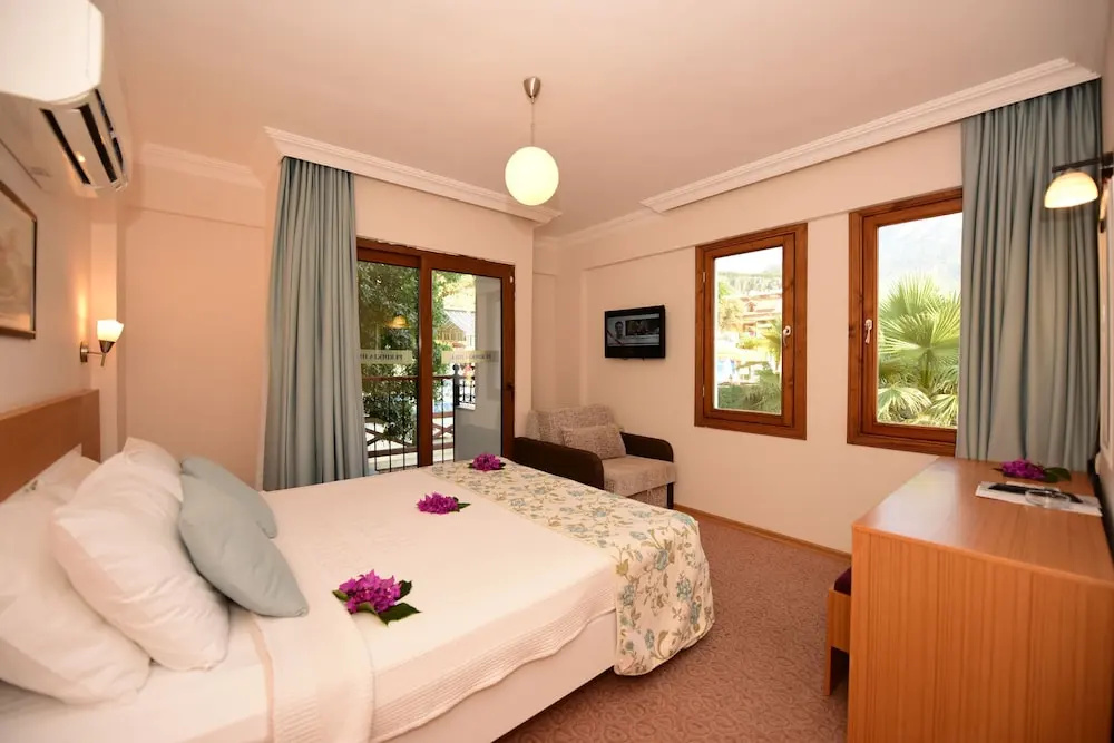 Perdika Hill Family Resort