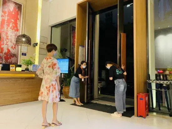 MOOJEE HOTEL(Zhongshan Dongfeng Daxin store)