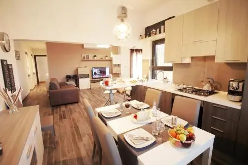 Eur Bright Spacious terraced Apartment