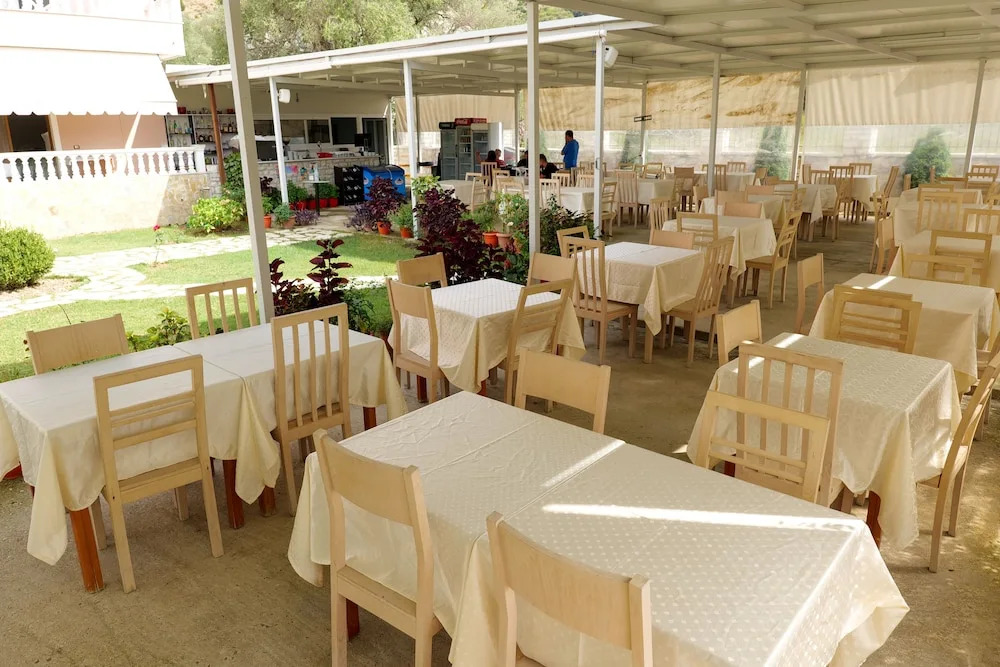 Hotel Riviera Bed and Breakfast