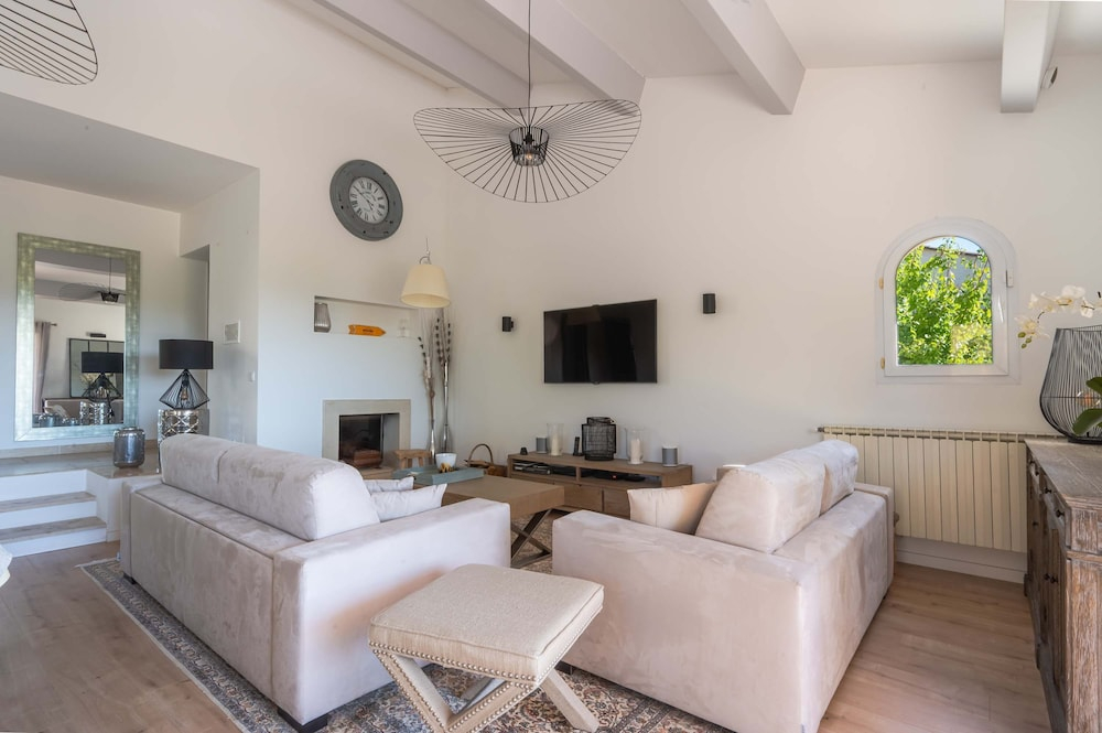 Mas Noves - Horizon Alpilles Villa