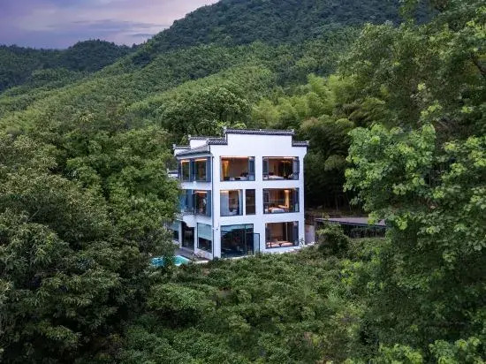 Hong Cun Wu she holiday homestay (Tachuan branch)