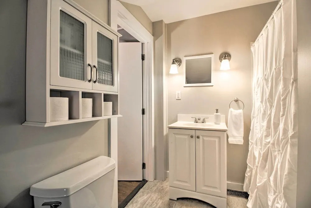 Idyllic Wallingford Retreat - Near Skiing & Hiking