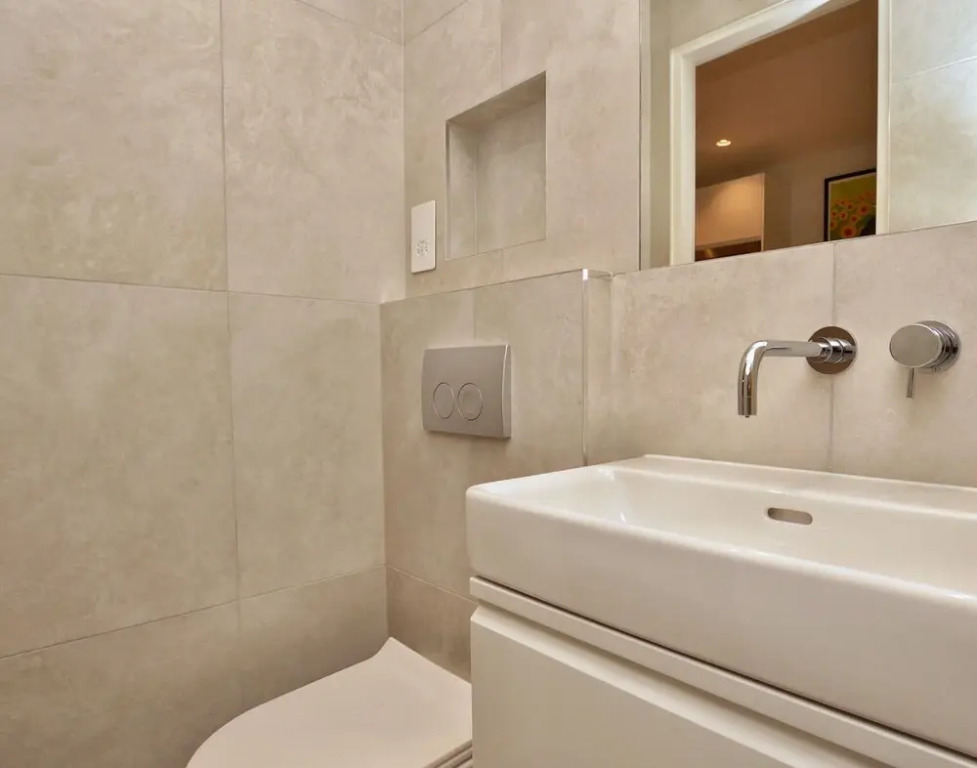 StayPrime Kensington Serviced Apartments