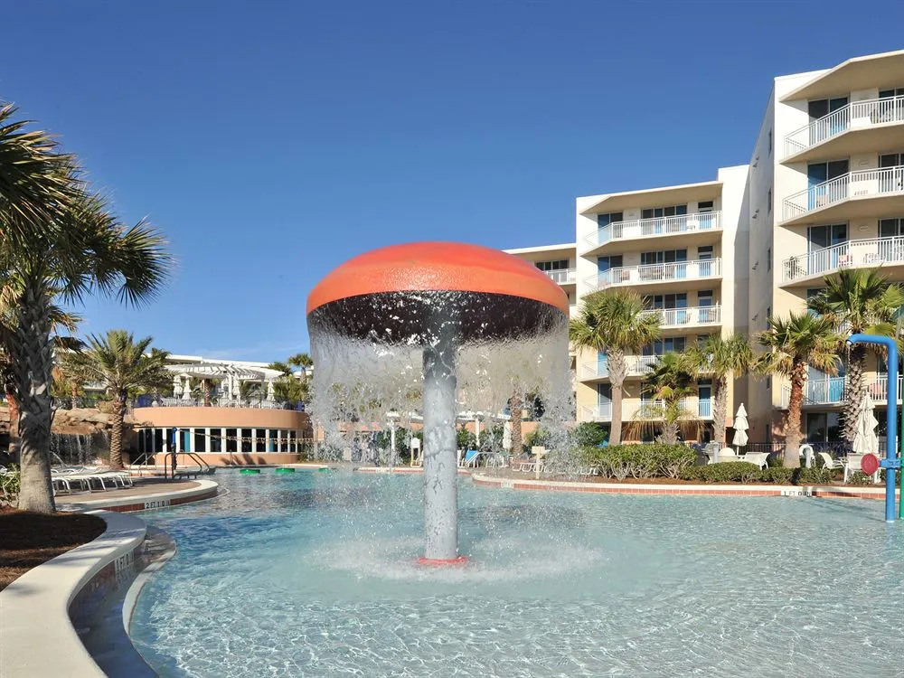 Waterscape Condominiums