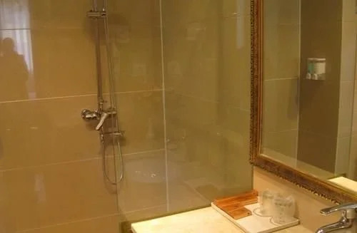 Shenchuan Hotel