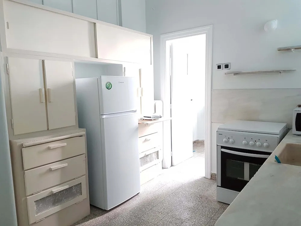 Erra - Taupe - Athens Center,140m²,4 BD,2 BATH