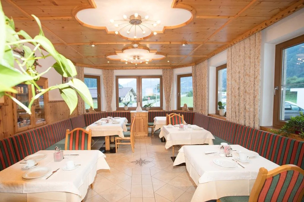 Hotel Garni Landhaus Platzer