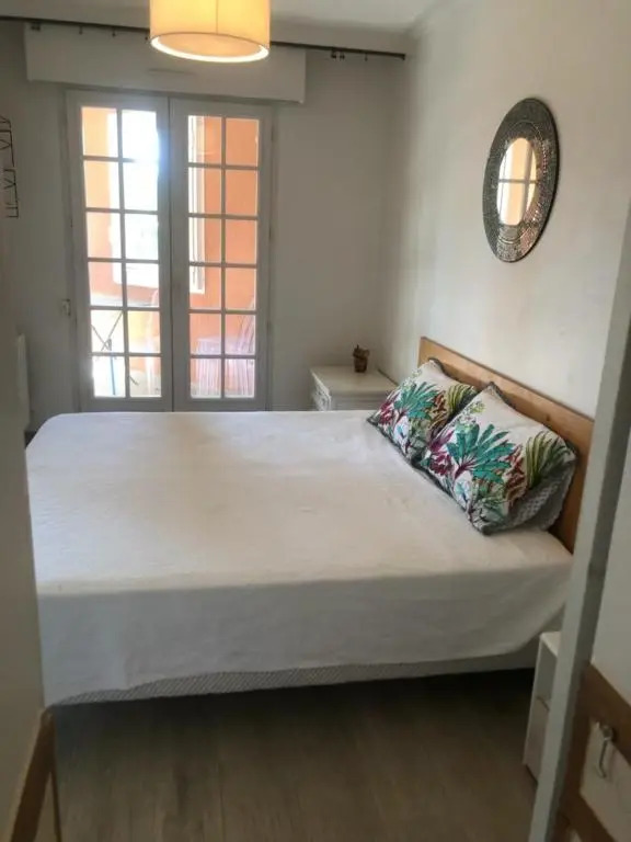 Belle résidence au centre de Saint Tropez avec piscine et garage