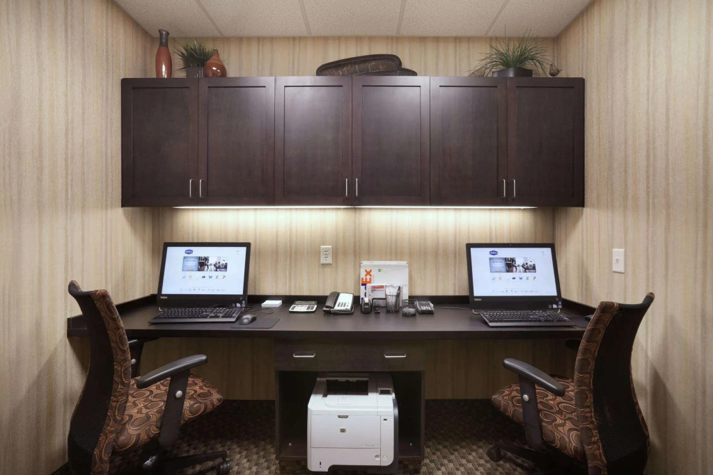 Hampton Inn & Suites Williston