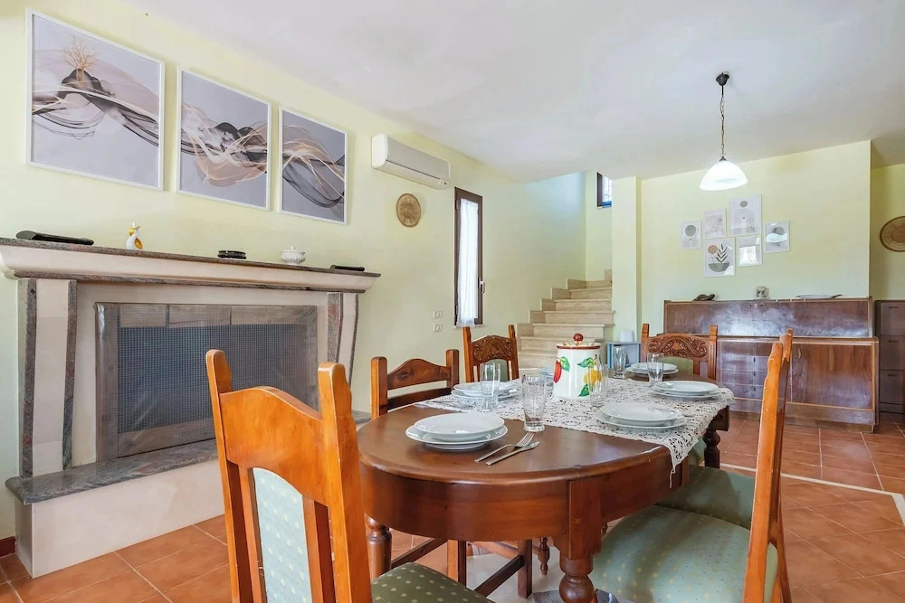 Villa Mattalia 500m From Sea