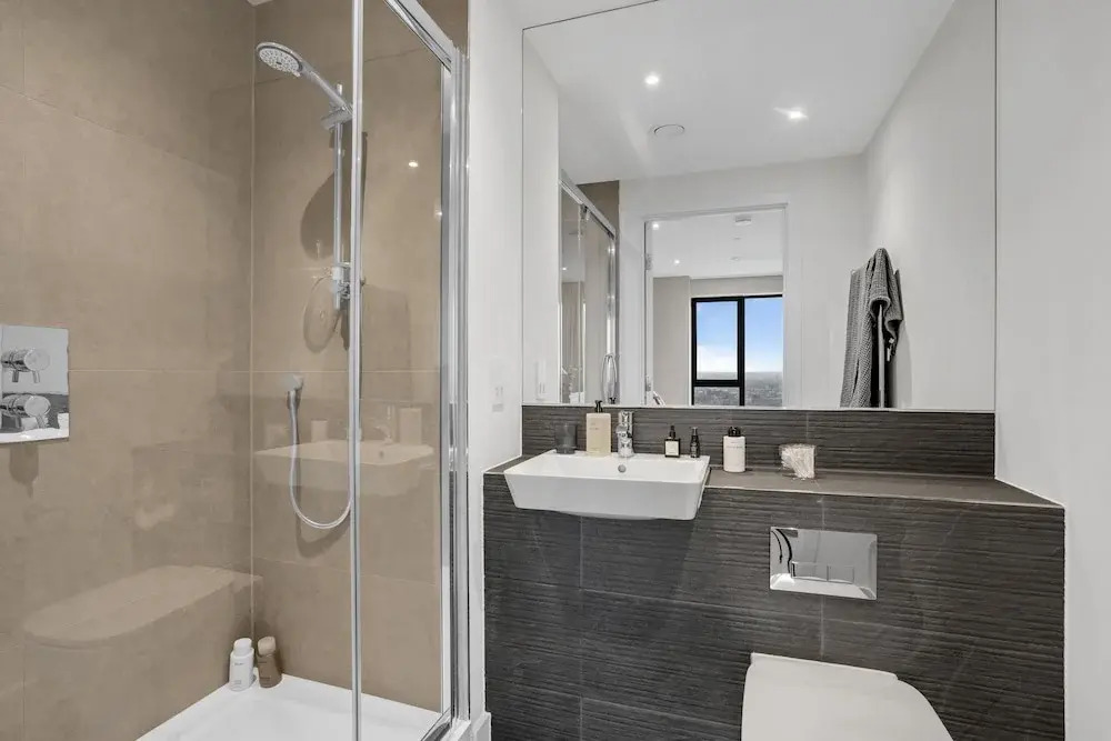 Elegant Two-bedroom Flat With a Spacious Balcony