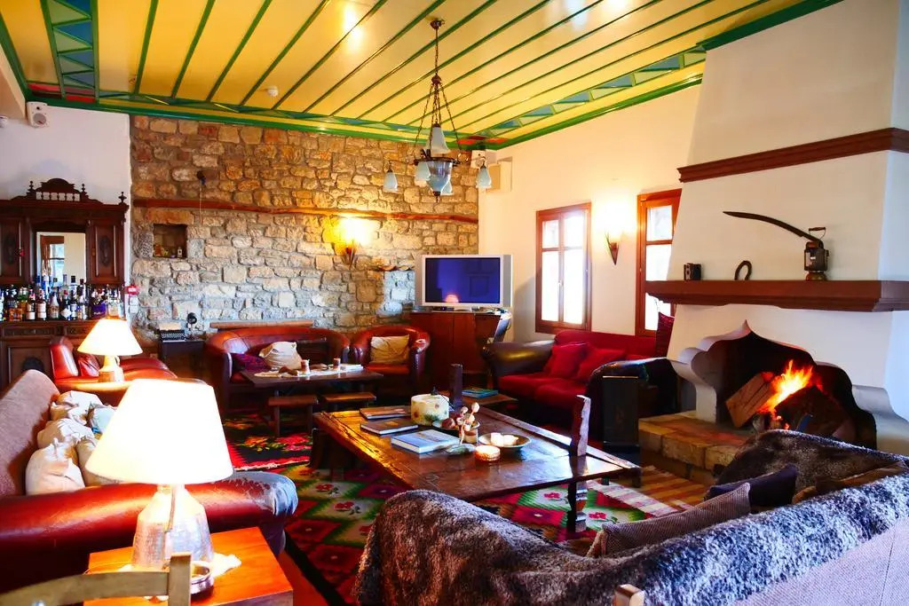 Hotel Papanikola