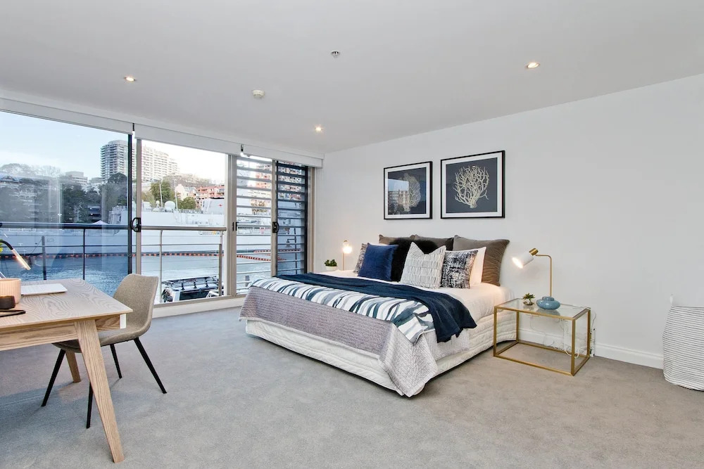 Absolute Sydney Harbour Front Luxury With Parking