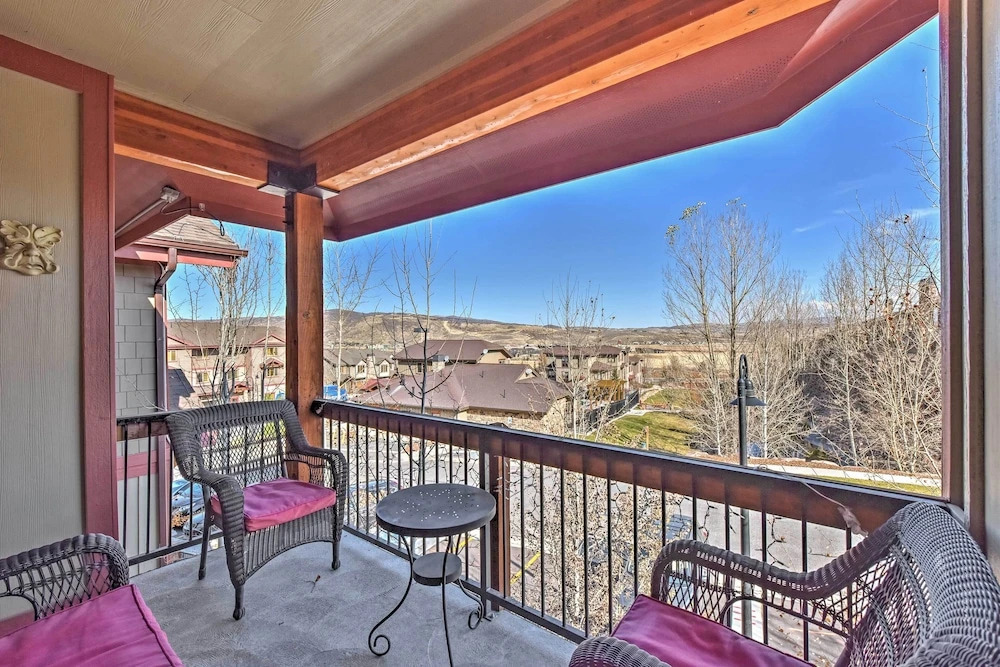 Airy Bear Hollow Condo: 5 Mi to Park City Mountain